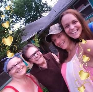 Meet your Posher, Serena